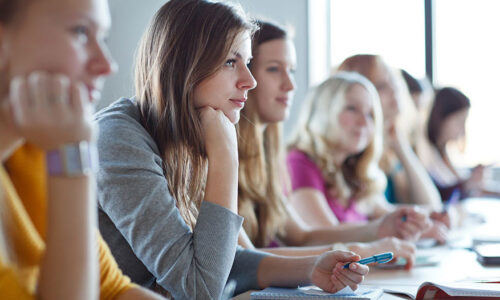 Leadership in Education and New Methodologies